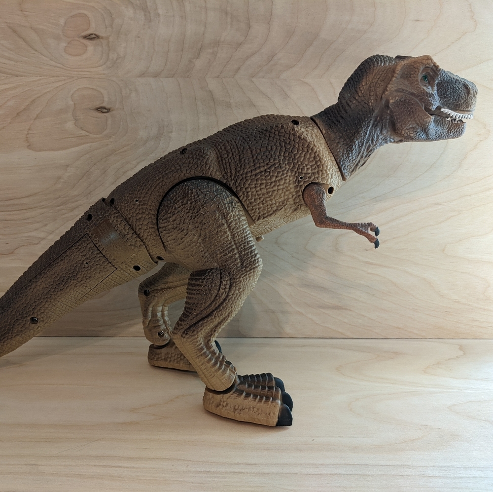 Discovery Kids Remote Control RC T Rex Dinosaur - Picture 6 of 17